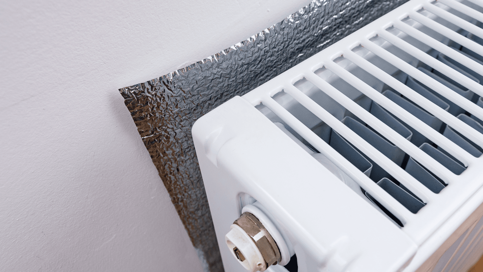 tin foil behind radiators to save money on heating