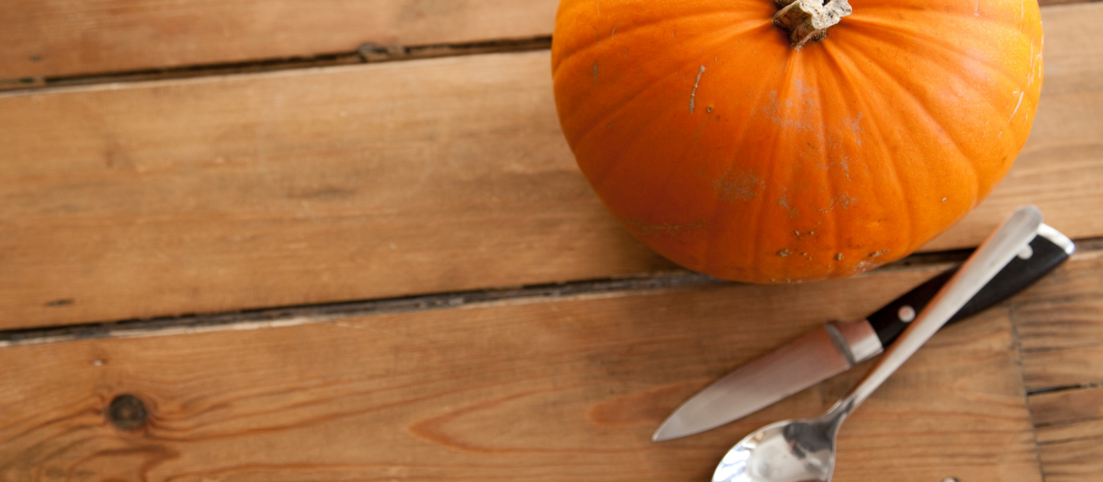 how-to-carve-the-perfect-pumpkin-1600x700